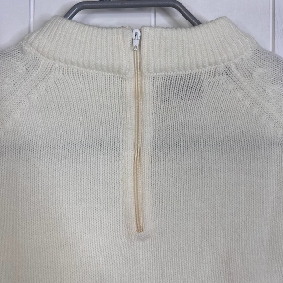 Vintage Montgomery Ward Ivory 100% Acrylic Mock Neck‎ Sweater SZ 44 - Picture 6 of 6